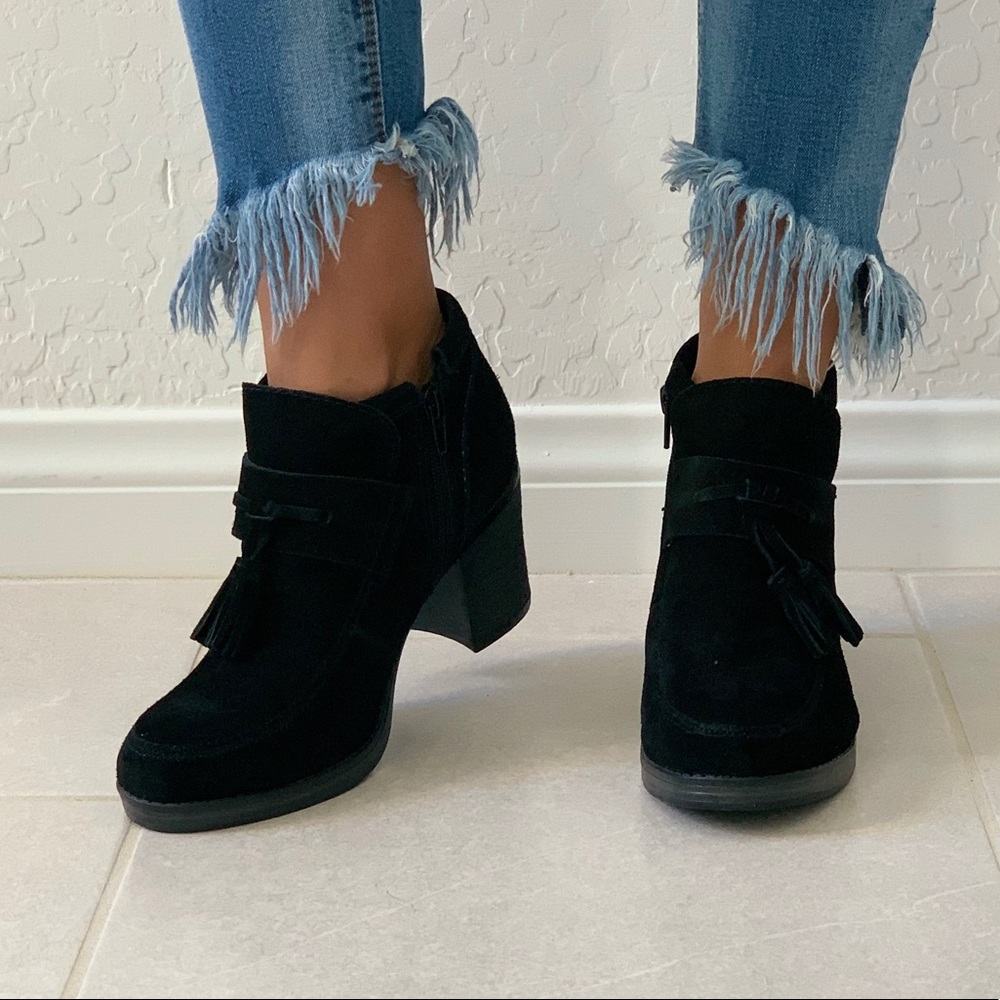 NIB Stylish Genuine Suede Tassels Shootie - Picture 3 of 8